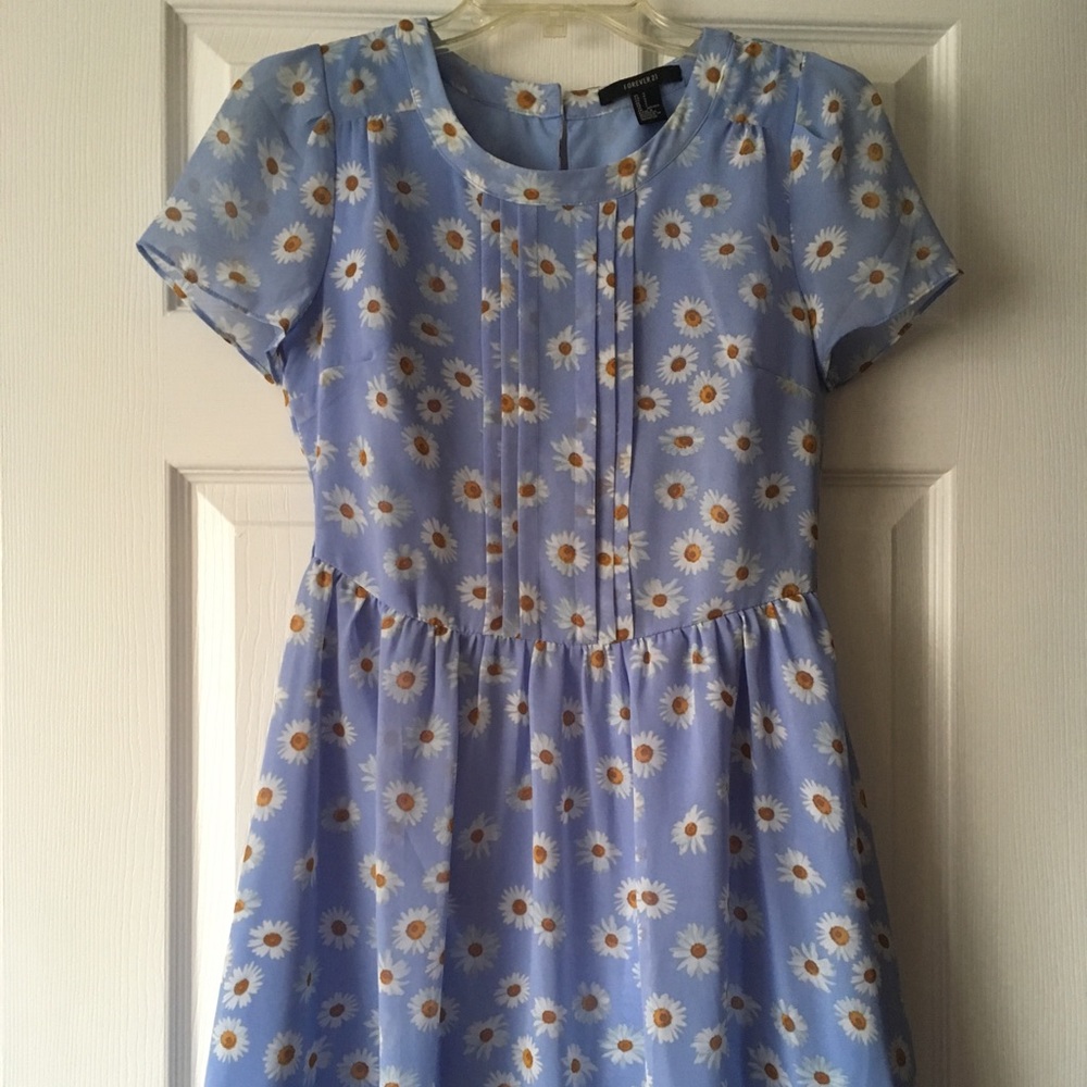 Forever 21 Blue Daisy Print Dress